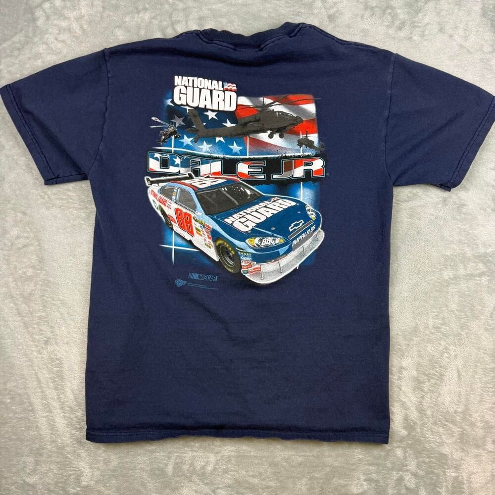 Nascar Men's Navy and Blue T-shirt - Picture 4 of 7